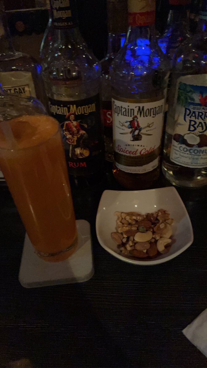 スナスナスナツキン tweet media