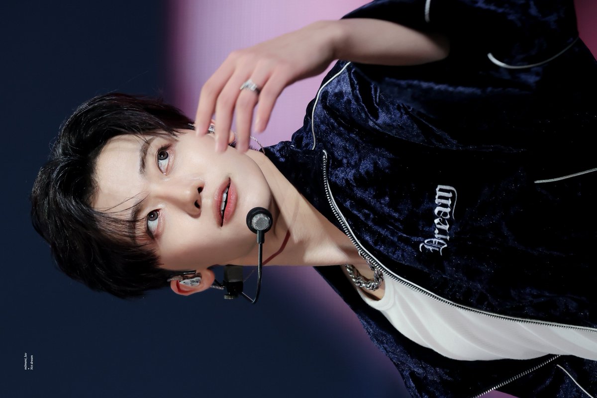 ꒰ఎ 띵킹 ໒꒱ tweet media