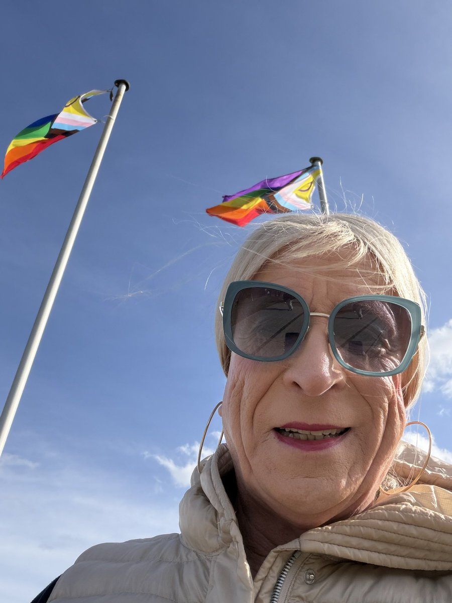 Georgine Kellermann she/her 💃🏳️‍⚧️🏳️‍🌈 tweet media