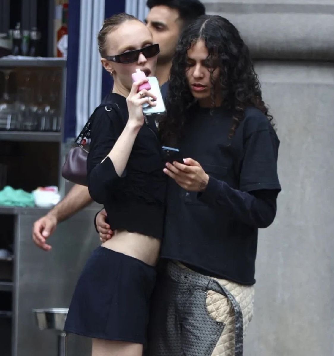 คุ้ง tweet media