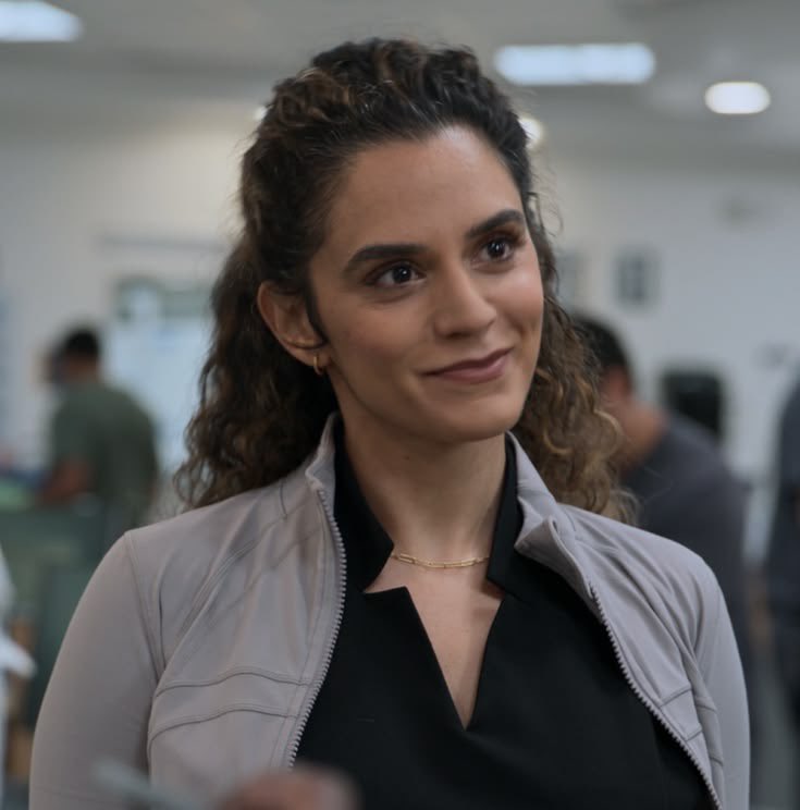 eli ⋆˚𝜗𝜚˚⋆ cassmira ceo ☆ tweet media