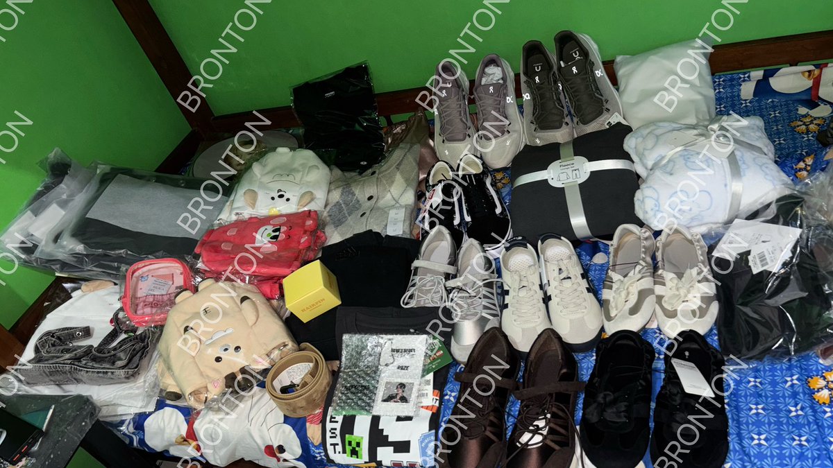 BRONTON 🪸 tweet media