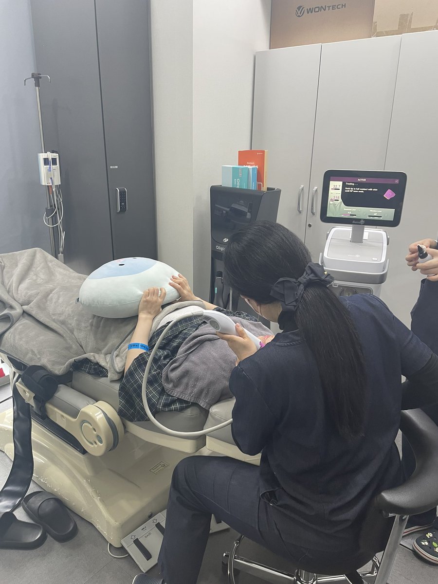 eclatdeusa's tweet photo. Thermage FLX, step by step ✨
Precision. Technique. Real results.
Trusted by clients from around the world 🤍 https://t.co/hY7PGDMHUN
