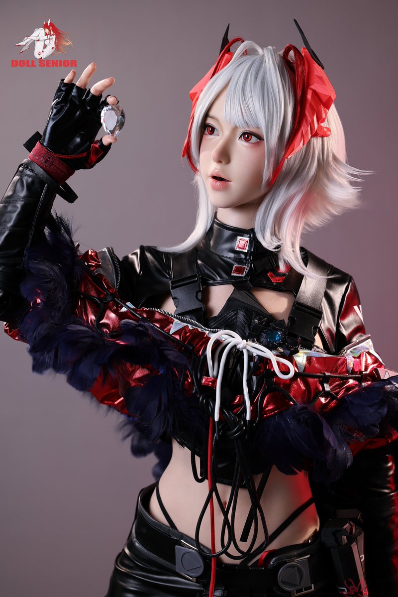 Doll Senior tweet media