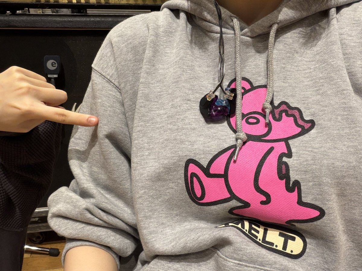 夕莉 / トゲナシトゲアリ Gt. tweet media