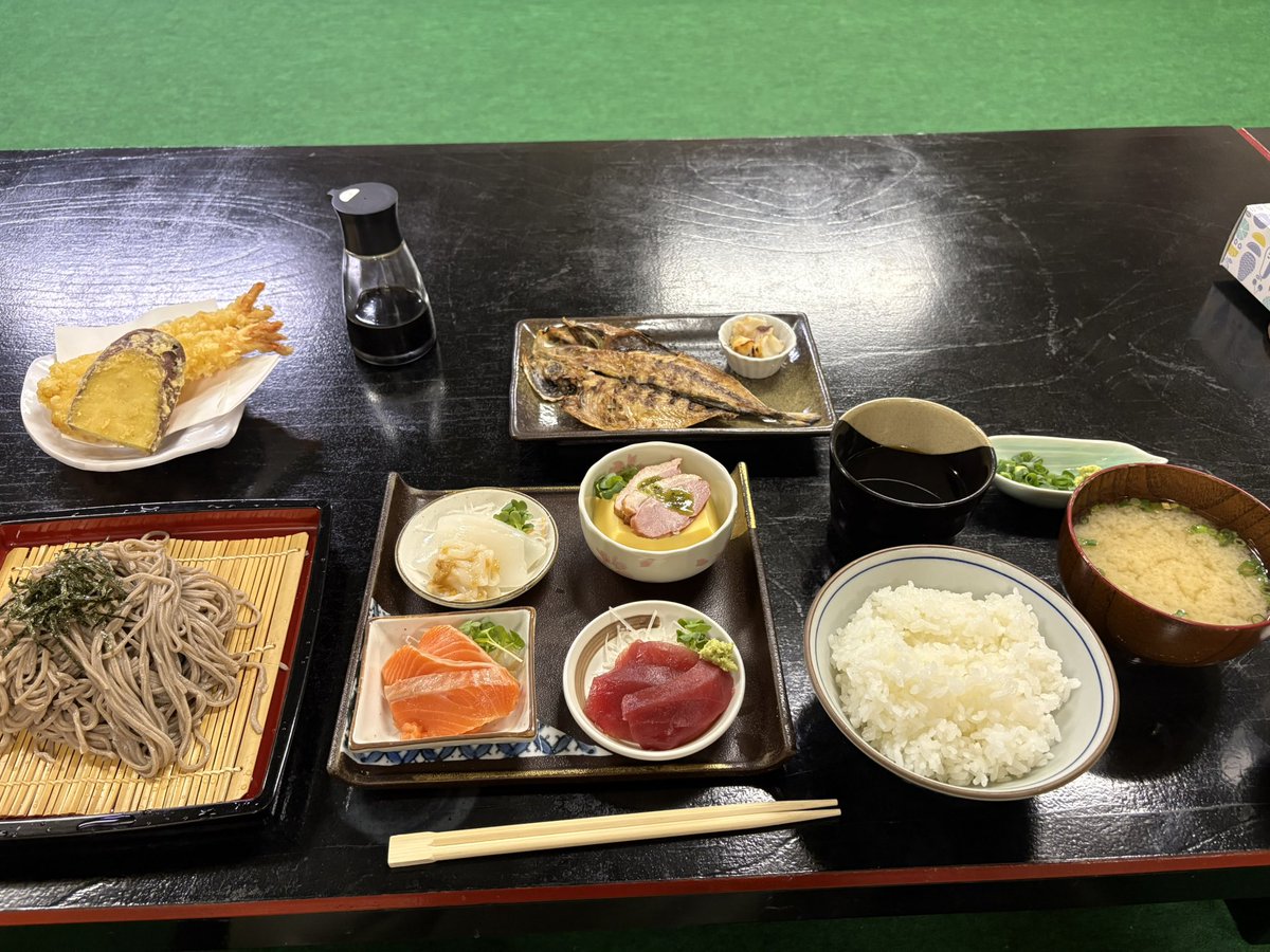 ブリュー tweet media