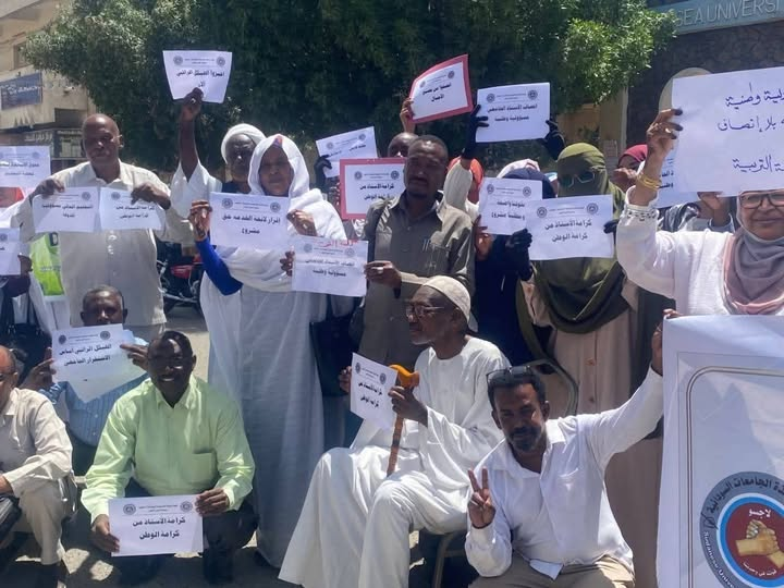 Mariem | مــــريـــــم 🤶 tweet media