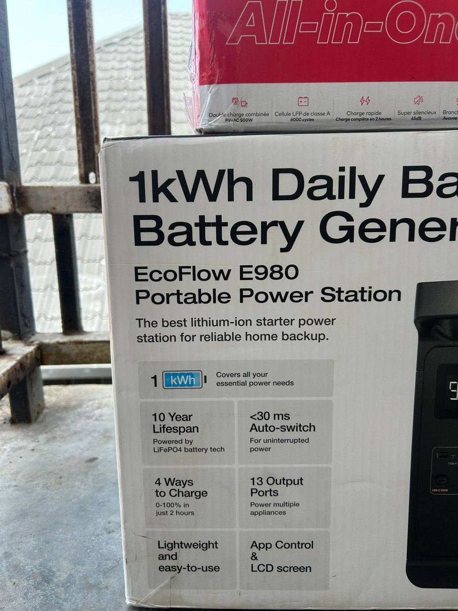 Val Gadgets tweet media