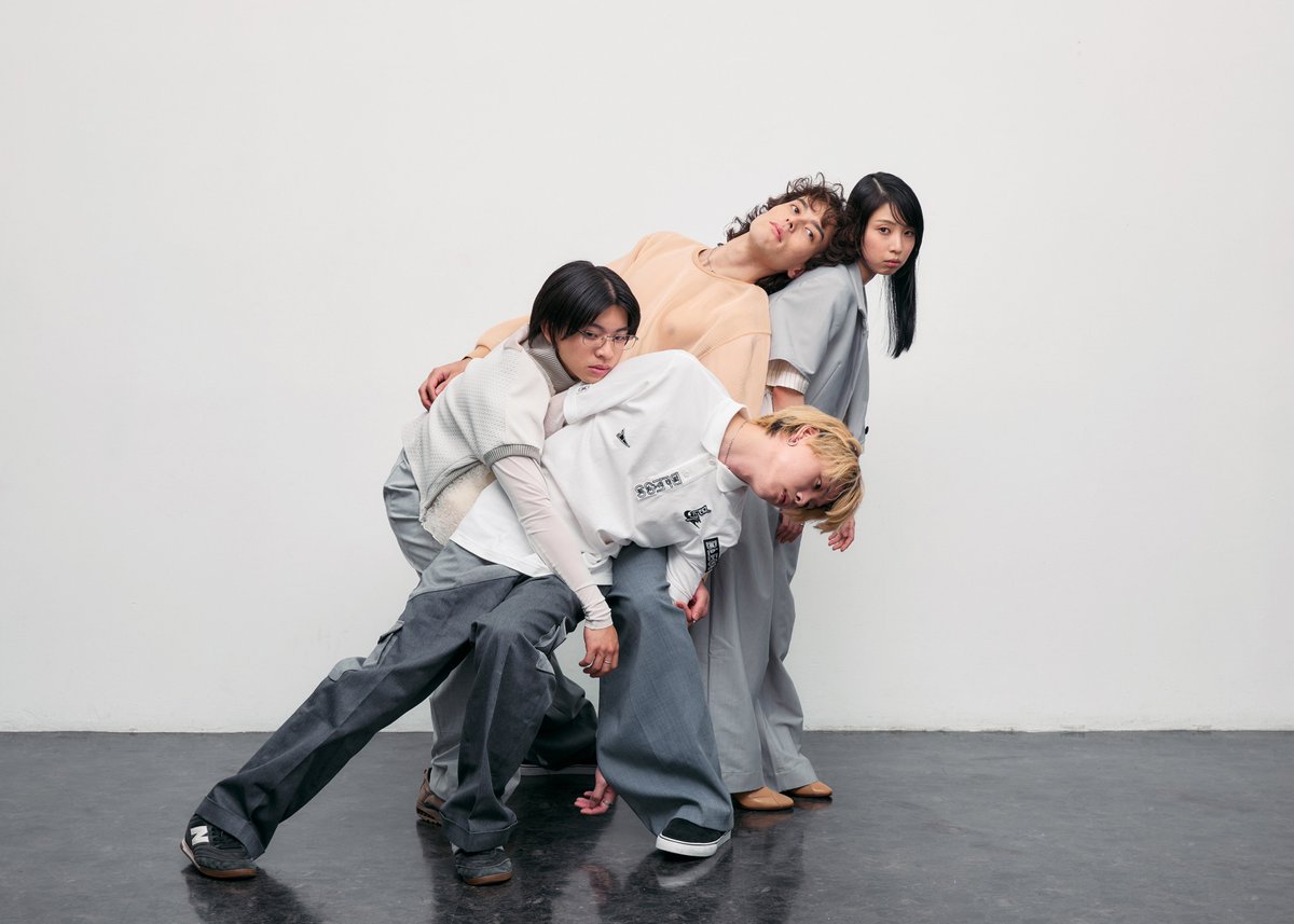 Blume popo tweet media