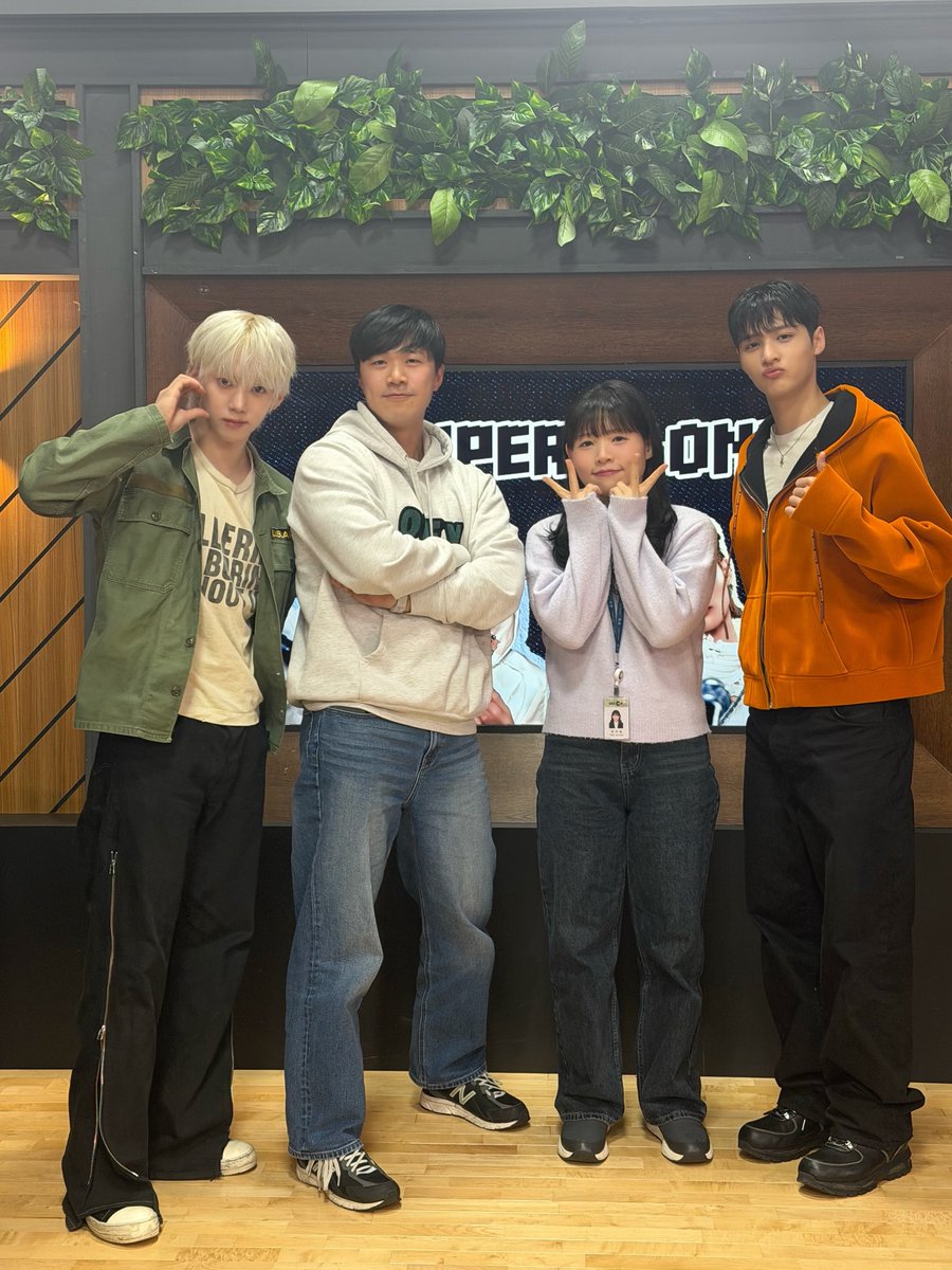 카롱⋆˚🙏 tweet media