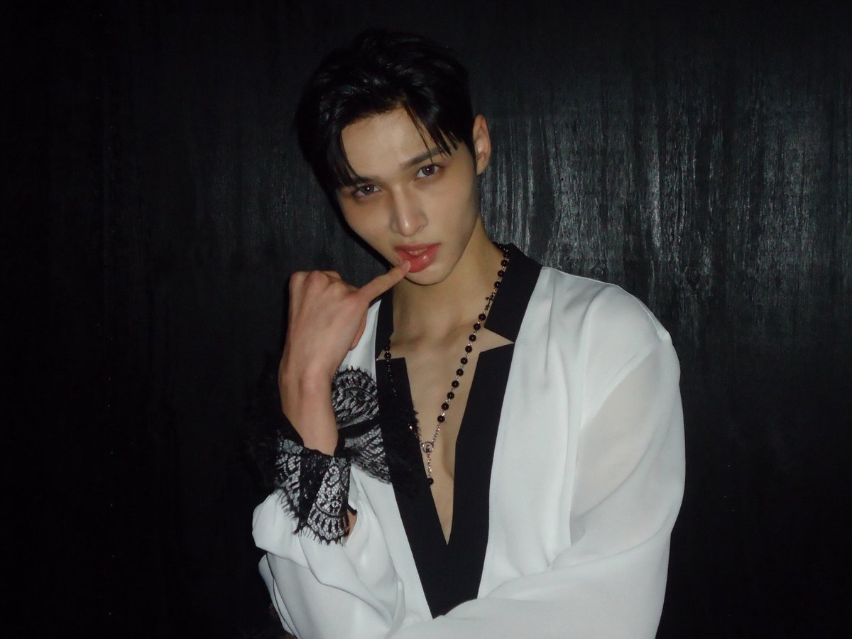 카롱⋆˚🙏 tweet media