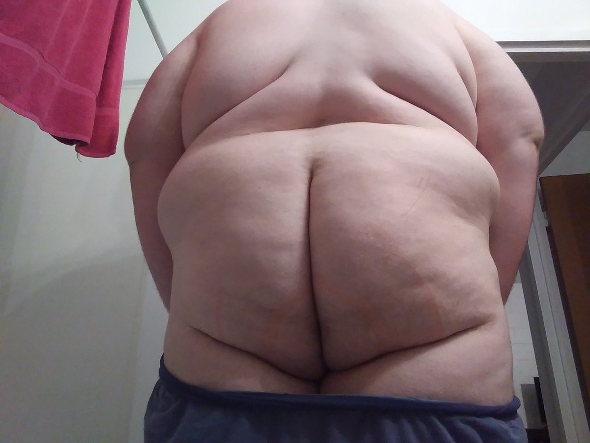 スナック 廣島 ひろひろ tweet media