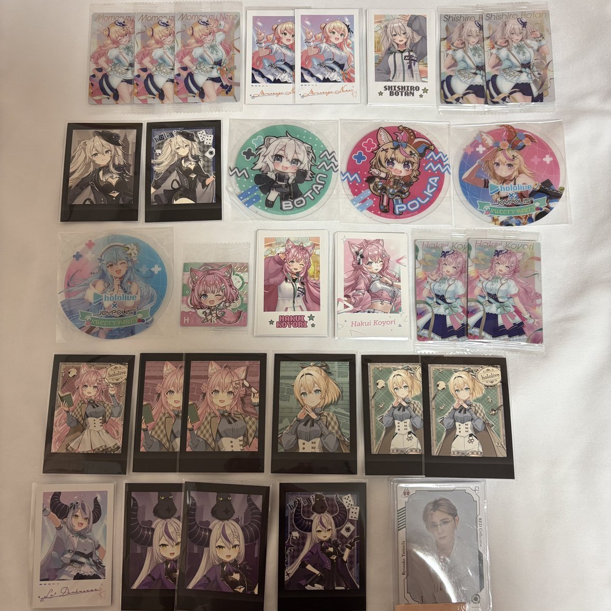 _19931227's tweet photo. ホロライブ ウエハース チェキ風カード クランチチョコ ポストカード パシャこれ 交換 譲渡

【譲】 画像の1～4枚目

【求】 同異種 😈 or 希望額＋送料

初回の方プロカ必読
お心当たりのある方は気軽にリプライをよろしくお願い致します。 https://t.co/KtV5xVlASe