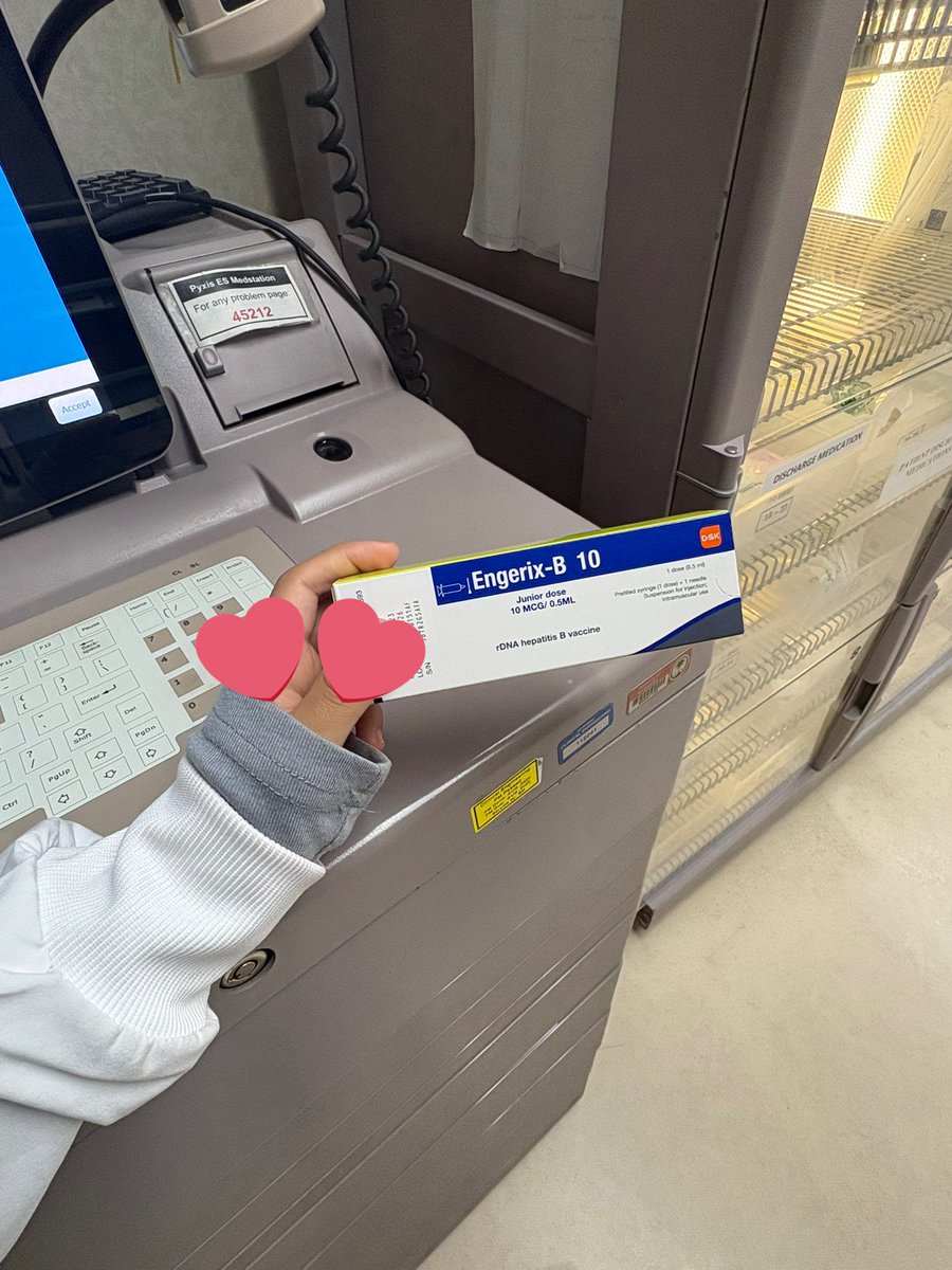 Atheerluvs's tweet photo. تطعيم النوااني🥺 https://t.co/cn2IEHYNeJ