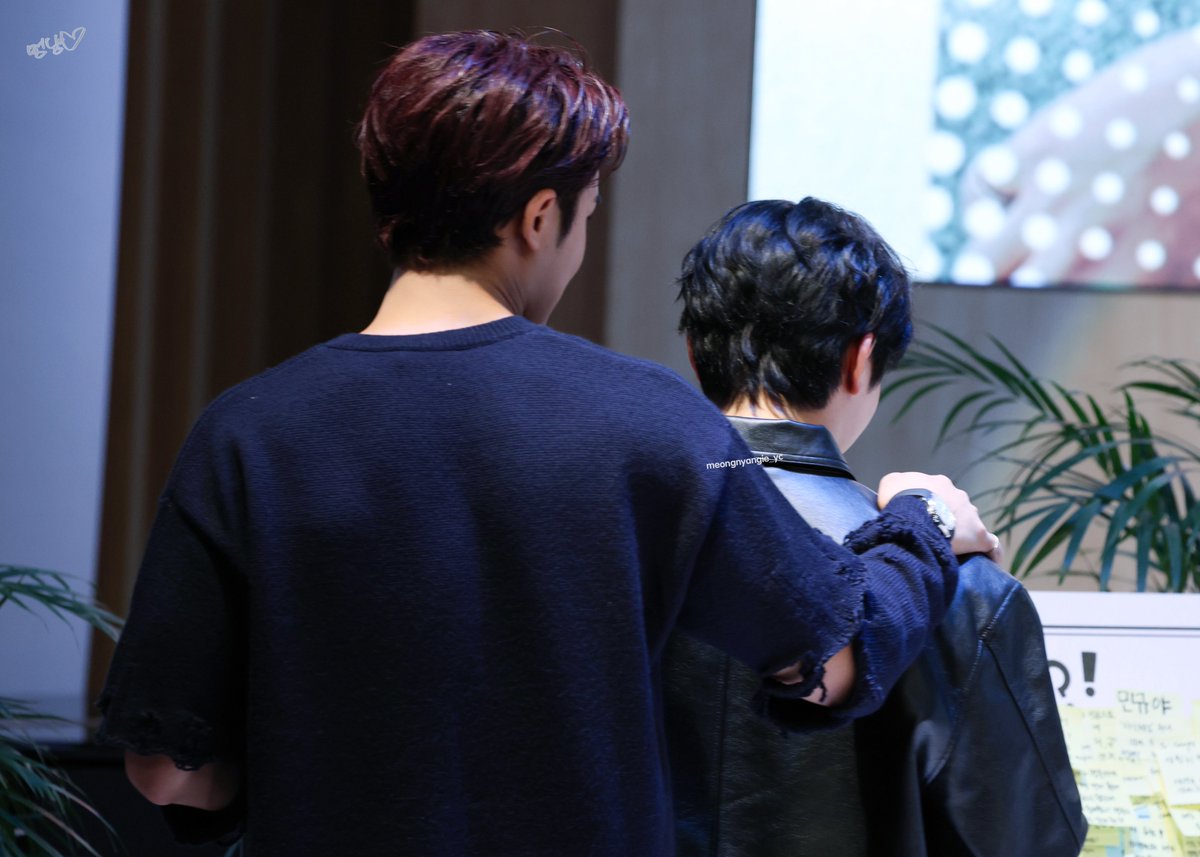 멍냥♡ tweet media