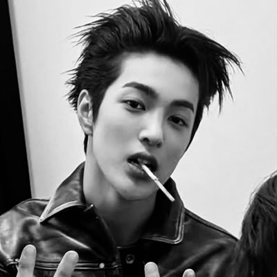 Hanif ts rest tweet media