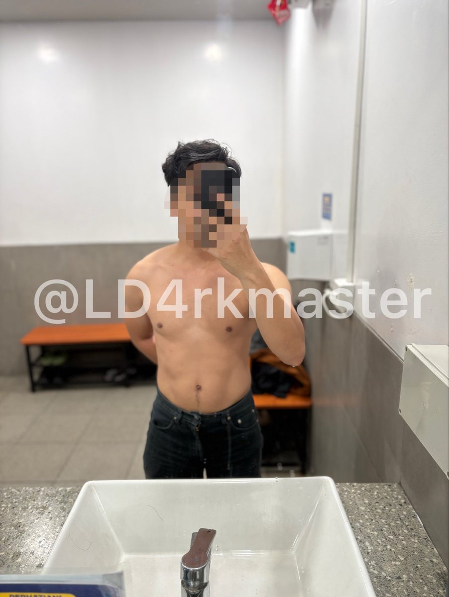 L1ghtD4rkmaster tweet media