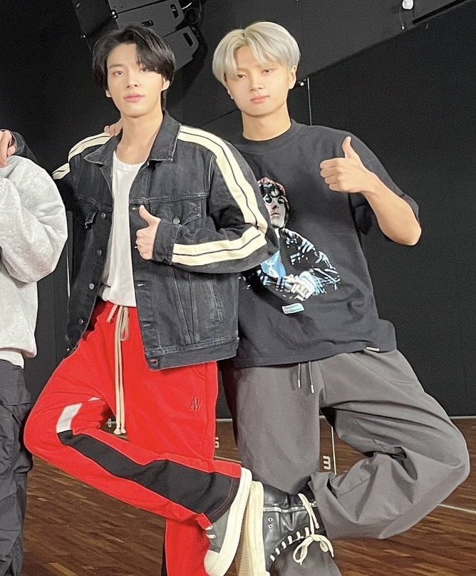 zia 🎀 tweet media