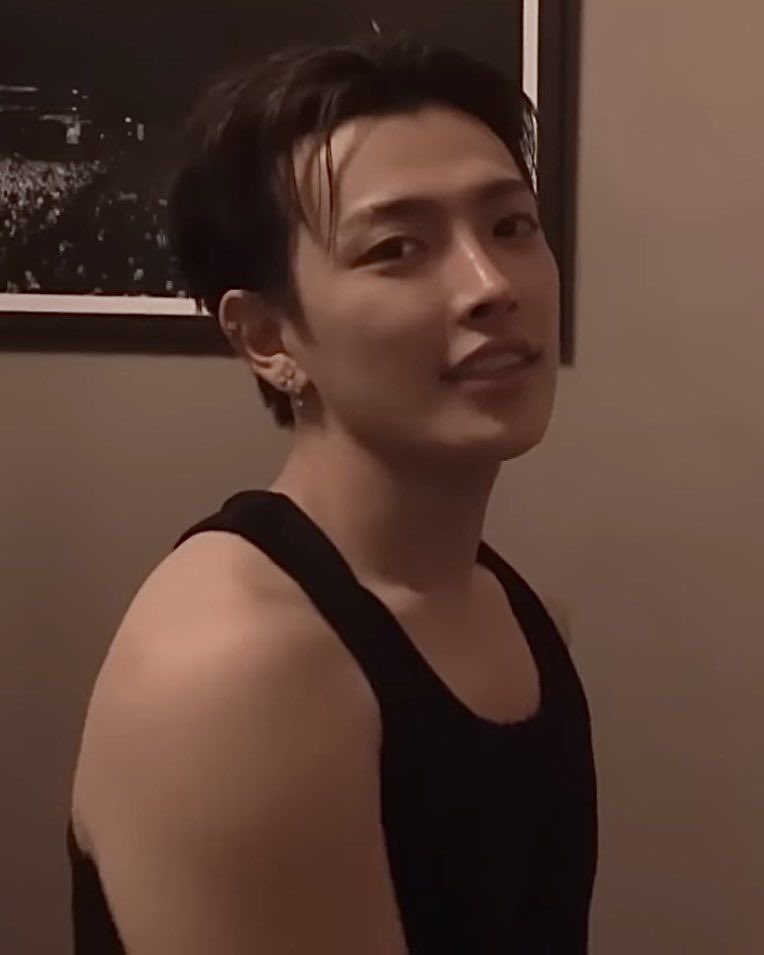 —͟͞͞★ ᒍ𝕠𝕠ꪦ𝐠ꫜ𝒶ოı ★ tweet media