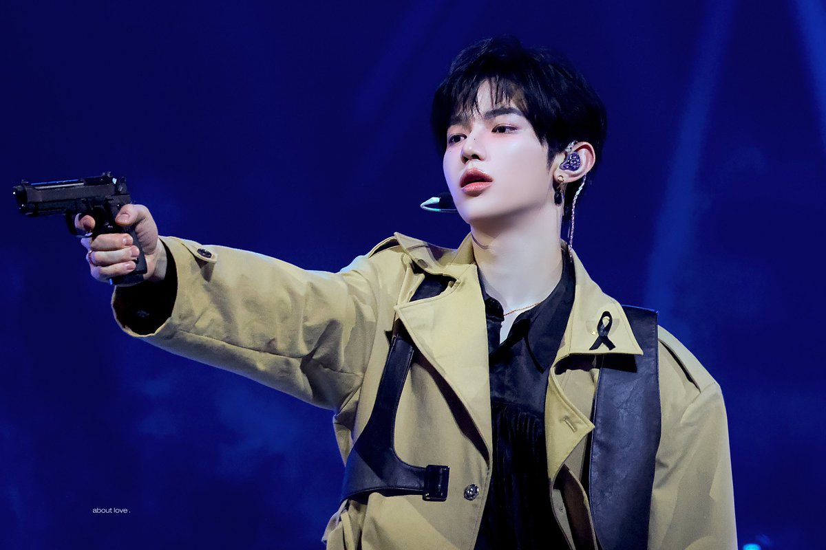 𝗮𝗯𝗼𝘂𝘁 𝗹𝗼𝘃𝗲 tweet media