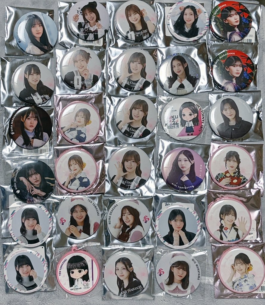 こあら tweet media