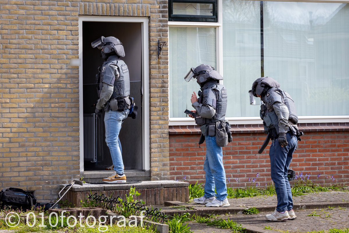 Man aangehouden bij inval door DSI in Spijkenisse