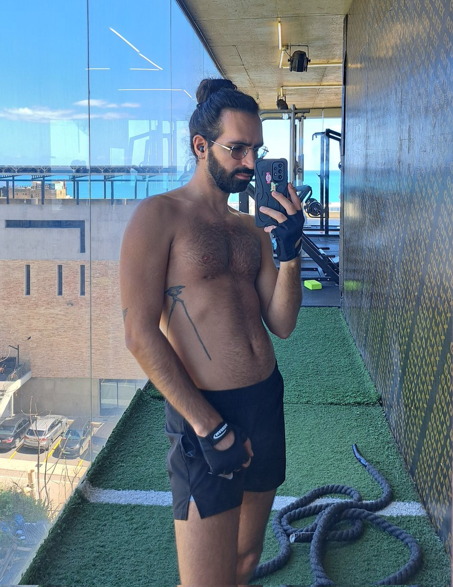 Anis 🧜🏽‍♂️ tweet media