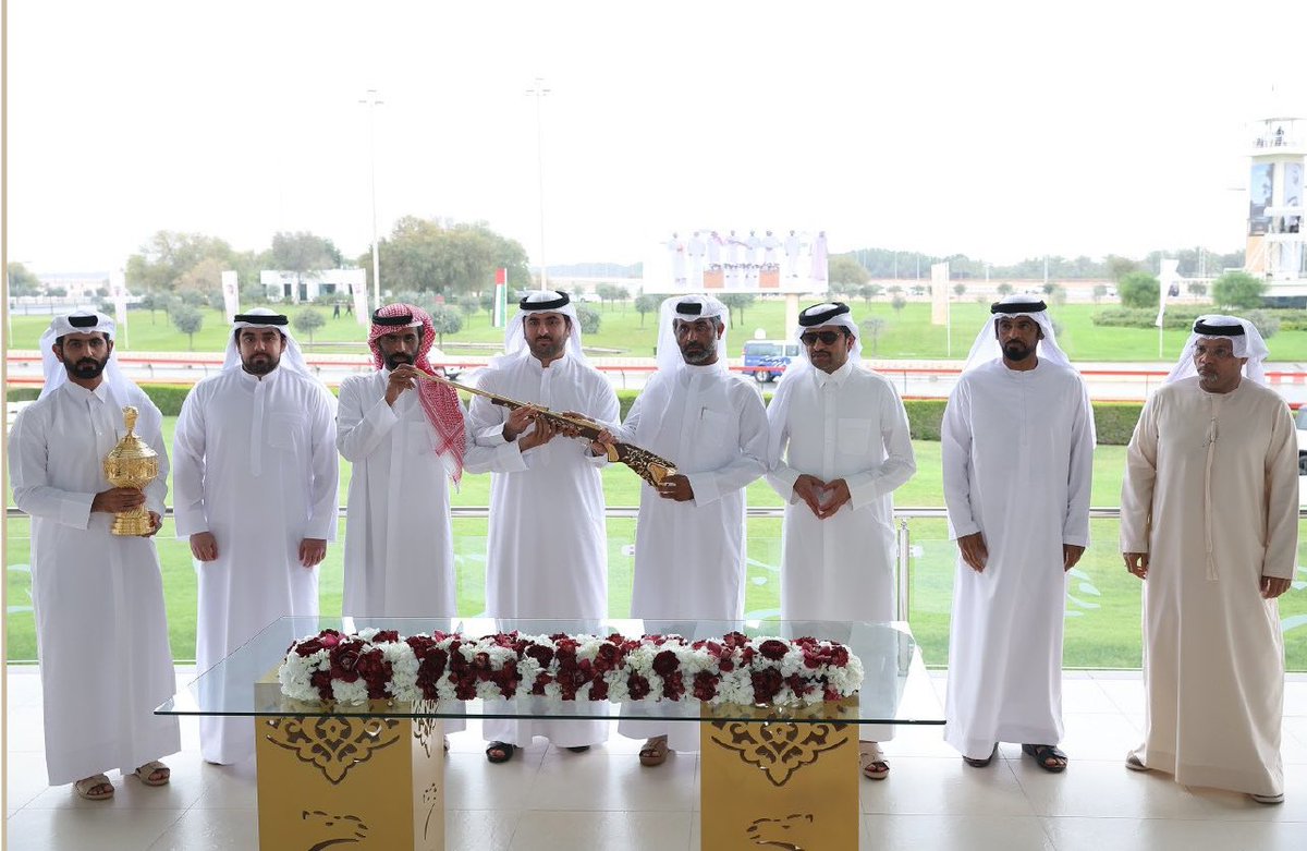 اللجنة المنظمة لسباق الهجن tweet media