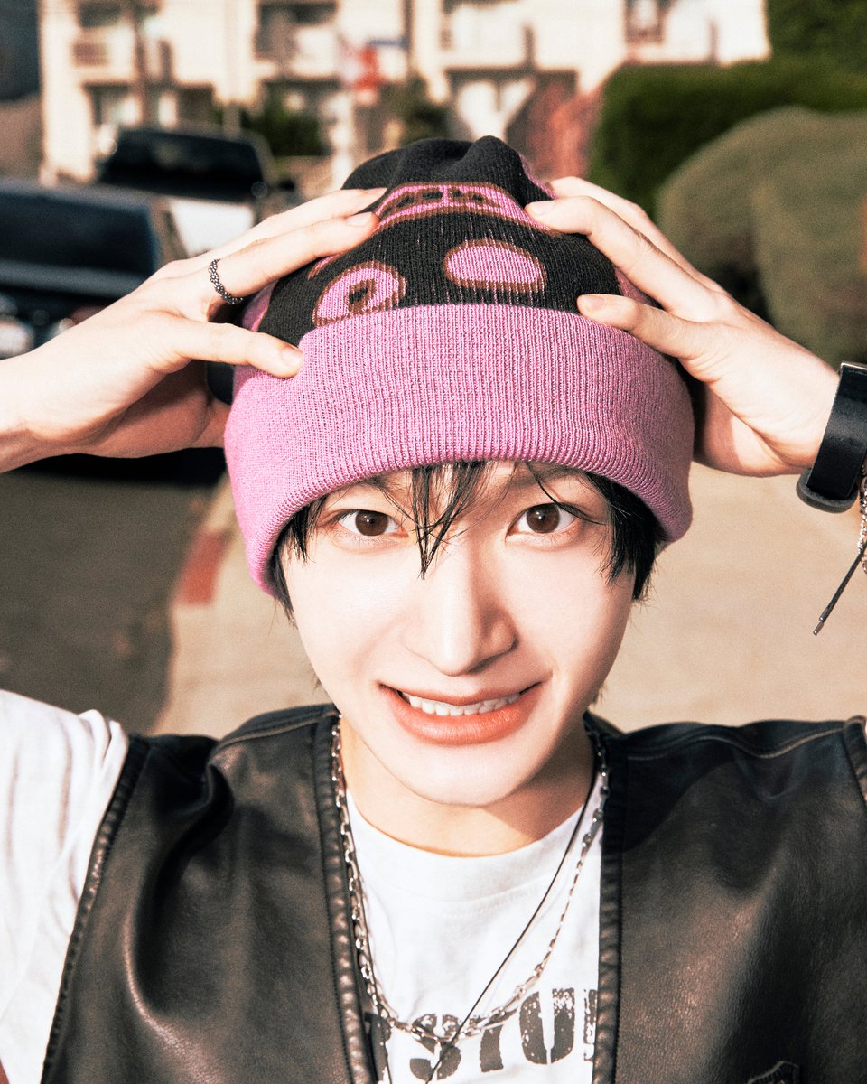 KickFlip tweet media