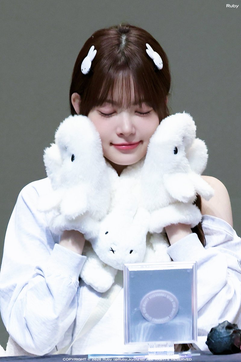 𝑹𝒖𝒃𝒚 tweet media