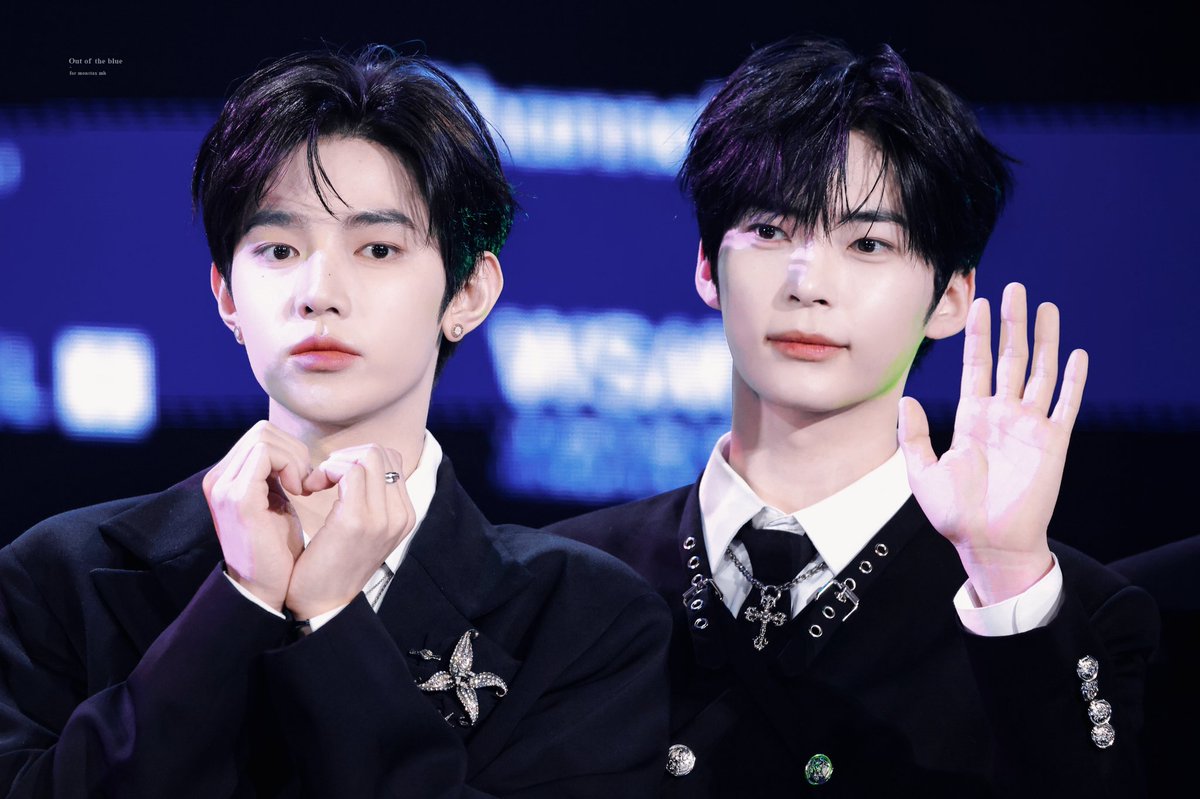 #AprilFoolsDay
#제로베이스원 #장하오 #성한빈