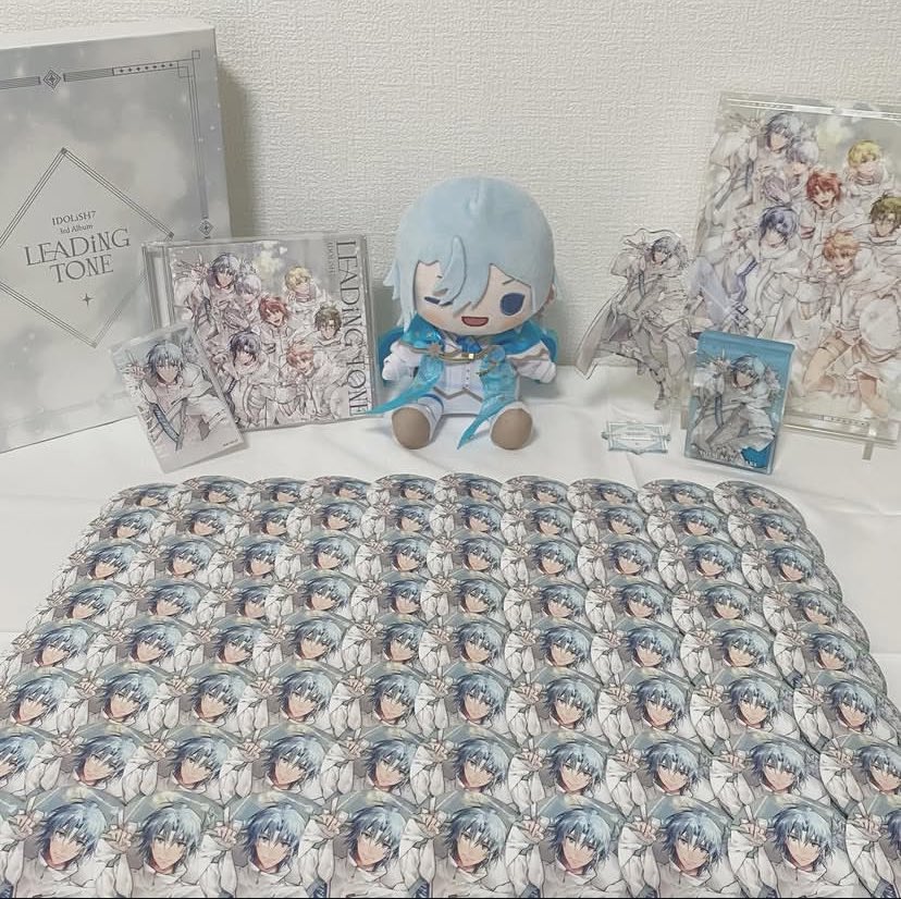 あの໒꒱⡱ tweet media