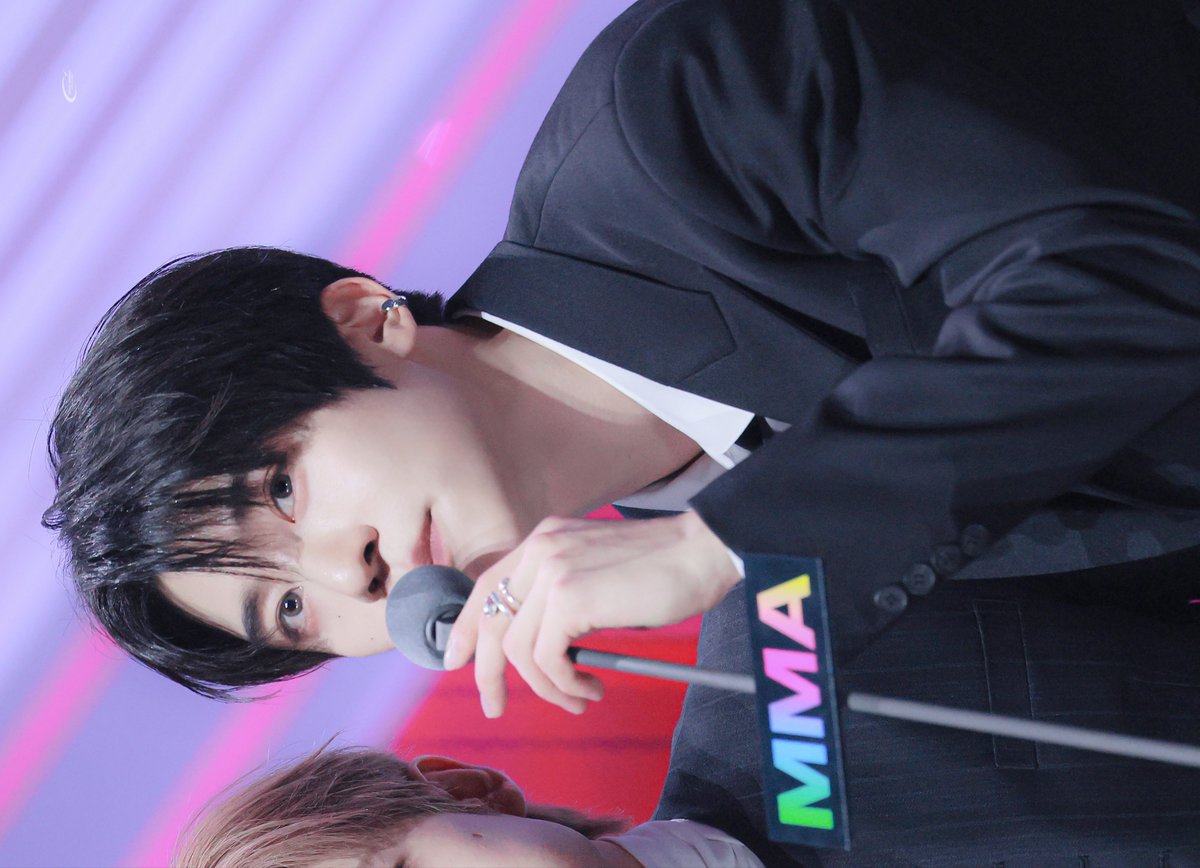 ᴀʙᴏᴜᴛ ᴍᴏᴍᴇɴᴛ tweet media