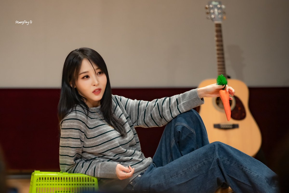 Starry Day tweet media