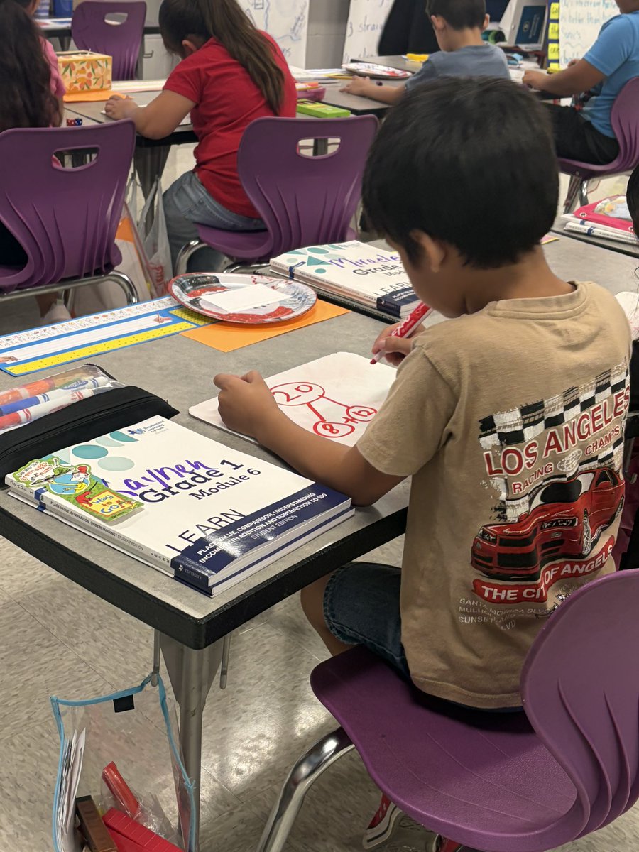 HectorLeadsTX's tweet image. Our 1st graders are building strong math foundations by exploring number bonds!  Breaking numbers apart and putting them back together helps deepen their understanding of addition and sets them up for future success. Proud of their hard work! #MathInAction #1stGrade