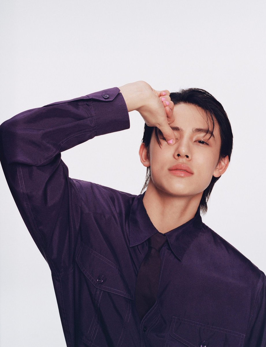 입술 뚱띠하고 개조으냌ㅋㅋ