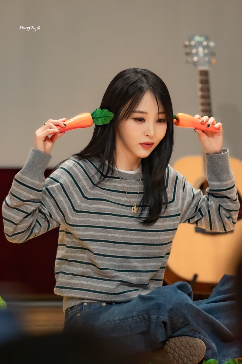 Starry Day tweet media