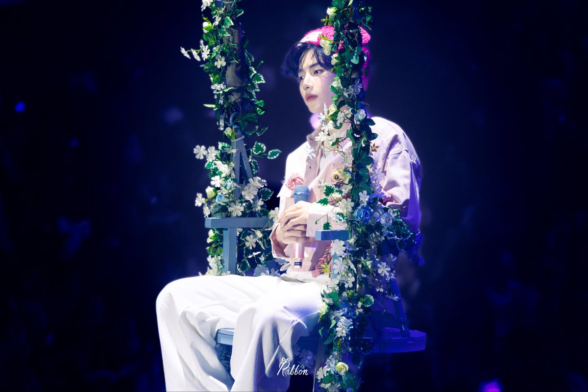 𝑅𝑖𝑏𝑏𝑜𝑛 tweet media