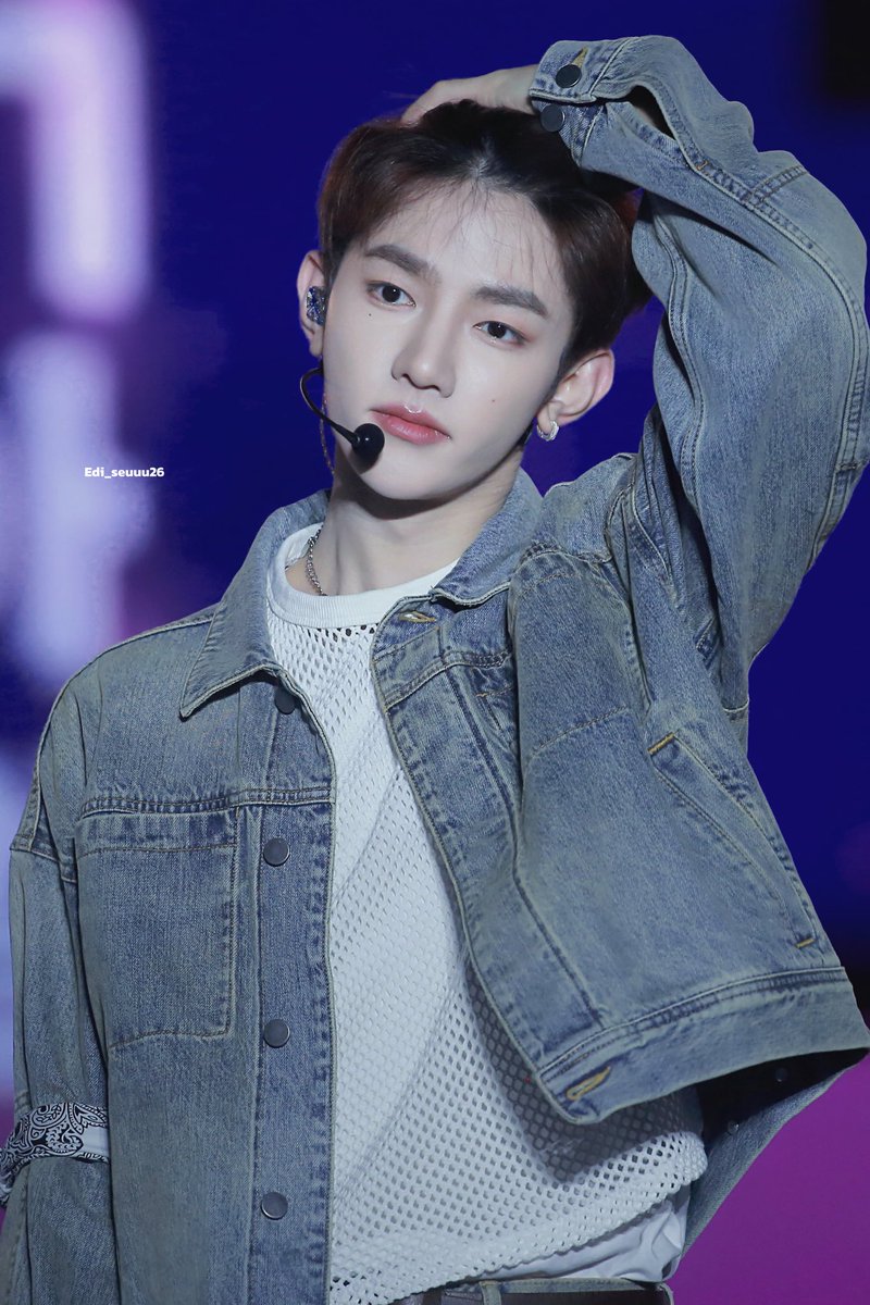 Edi_seuuu26 tweet media