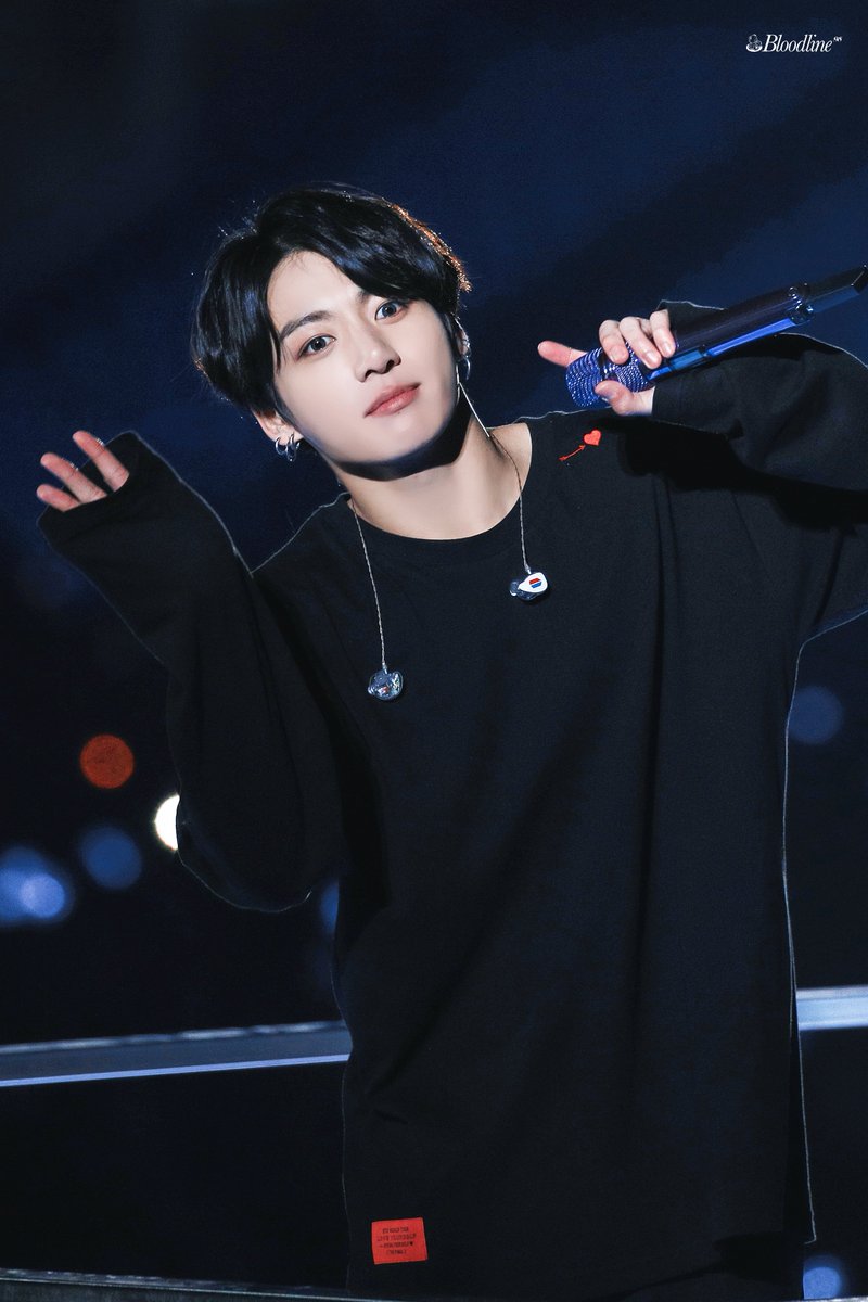 Bloodline⁹⁸ tweet media