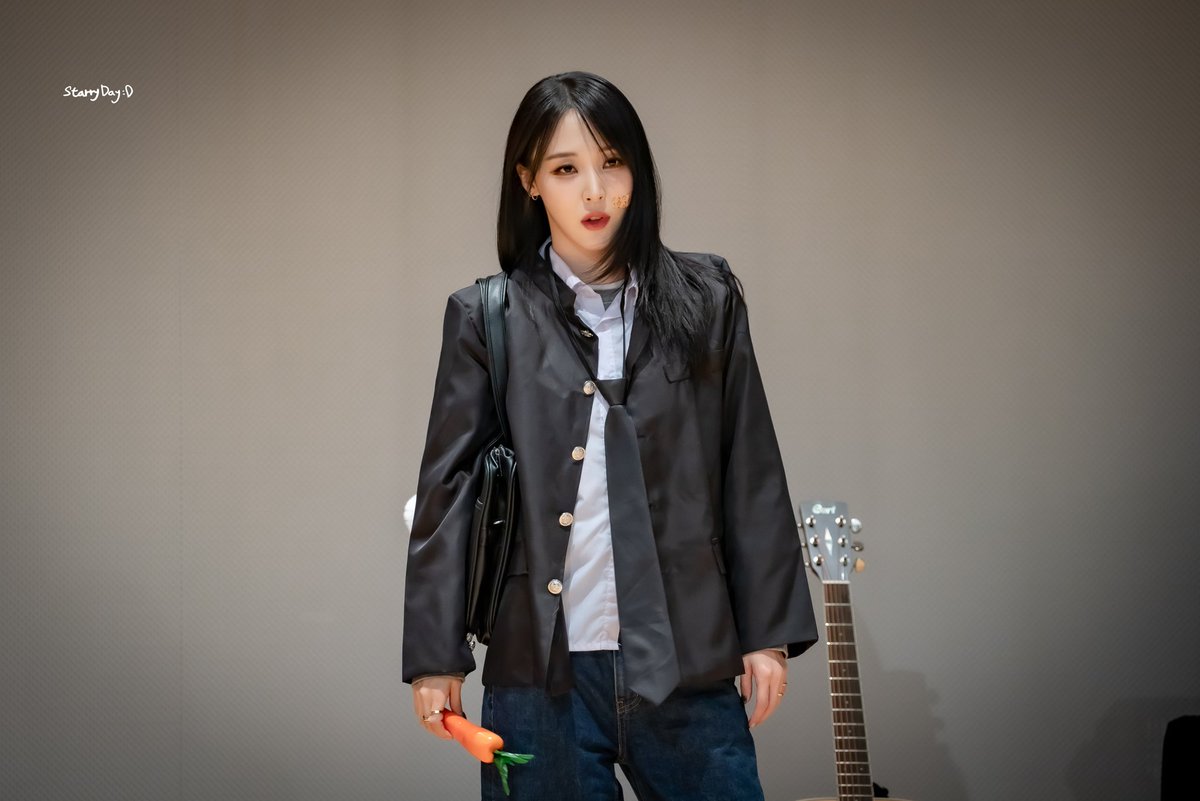 Starry Day tweet media