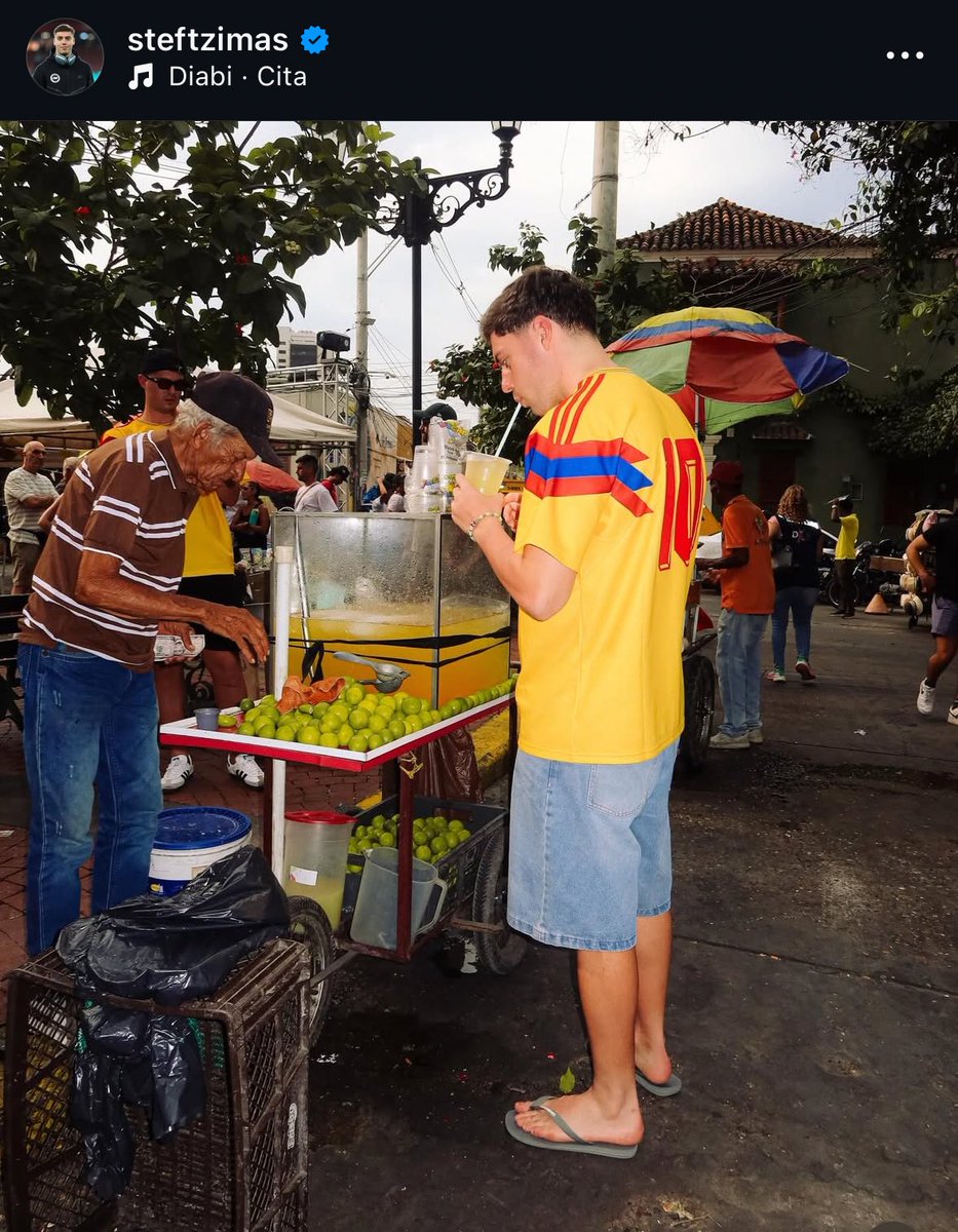Futbol de Inglaterra tweet media