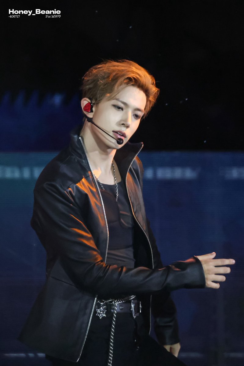 Honey_Beanie tweet media