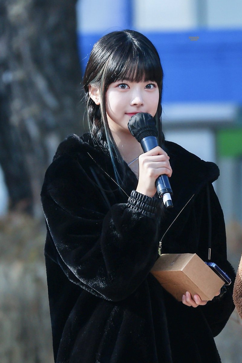 𝖳𝖶𝖨𝖭𝖪𝖫𝖤 𝖶𝖨𝖳𝖧 tweet media