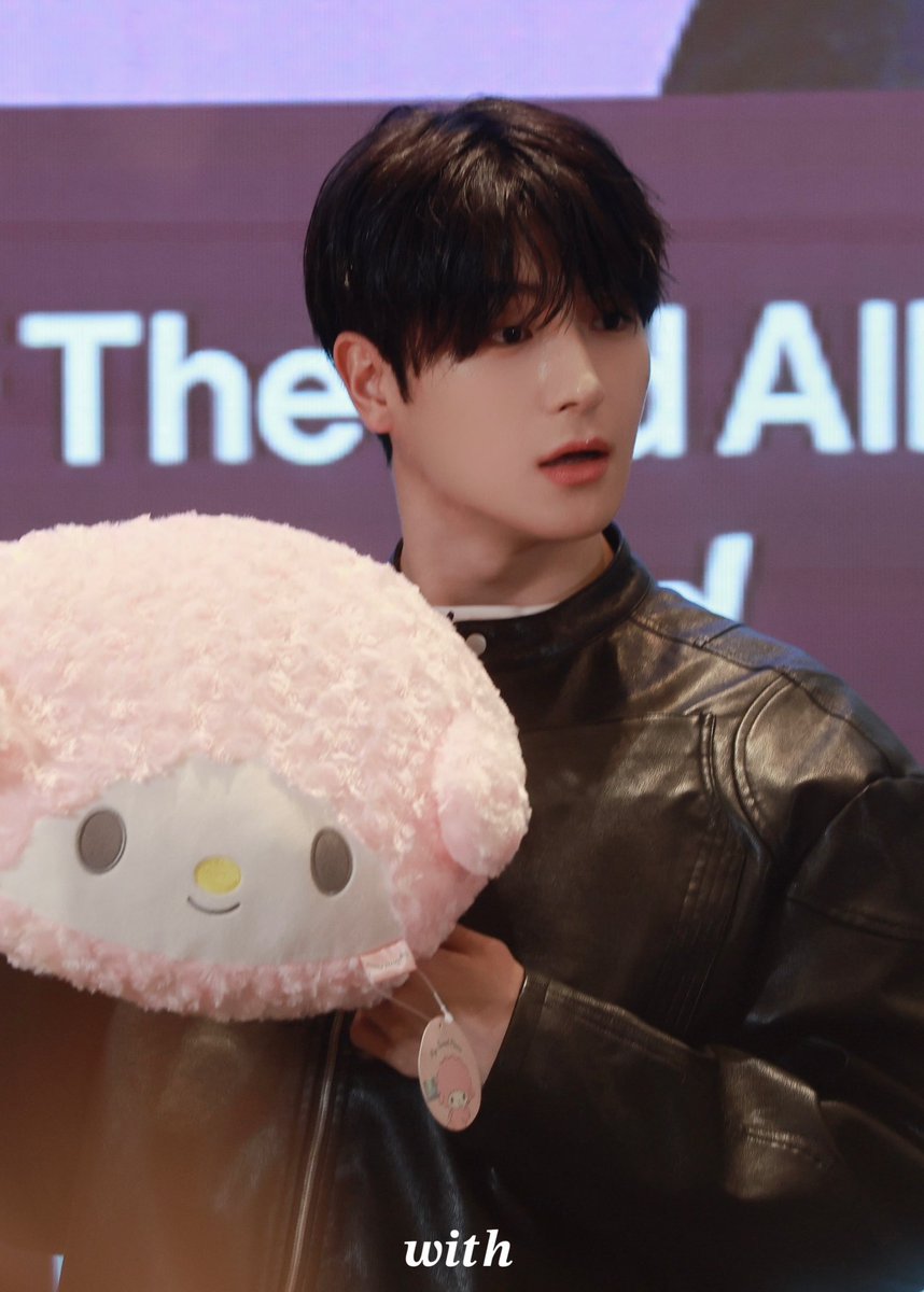 𝒘𝒊𝒕𝒉 tweet media