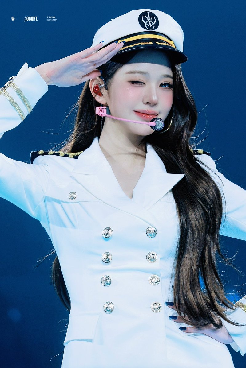 𝐘𝐨𝐠𝐮𝐫𝐭🐾 tweet media