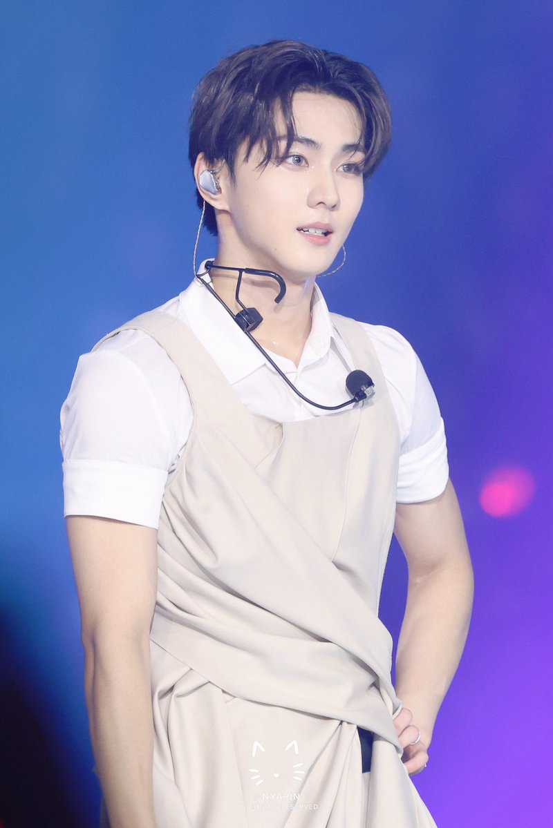 𝗡𝗬𝗔𝗥𝗜𝗡 tweet media