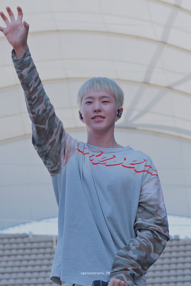 Sprezzatura_28 tweet media