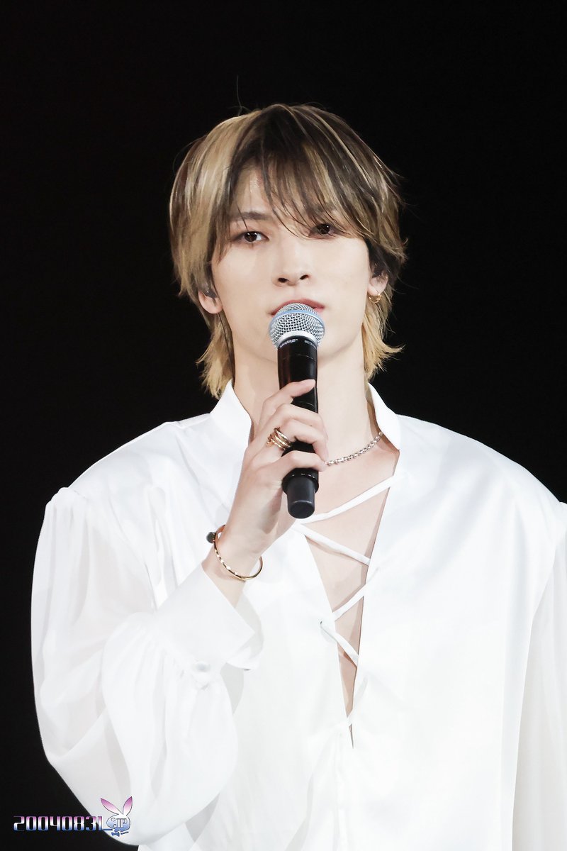 장원영닷제이피 tweet media