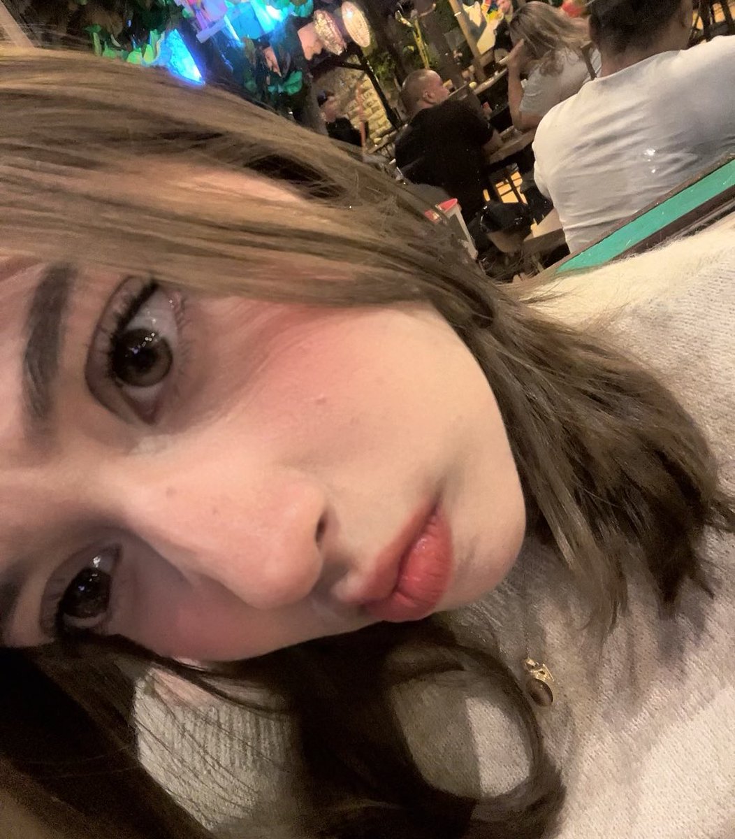 sughosbn's tweet image. Look at my eyes, look at my line my girl，you like me right? ୭˚. ᵎᵎ

#ONEDOORselcaday #odsd #RIWOO #BOYNEXTDOOR #리우